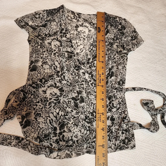 Semantiks silk wrap blouse - Picture 13 of 15